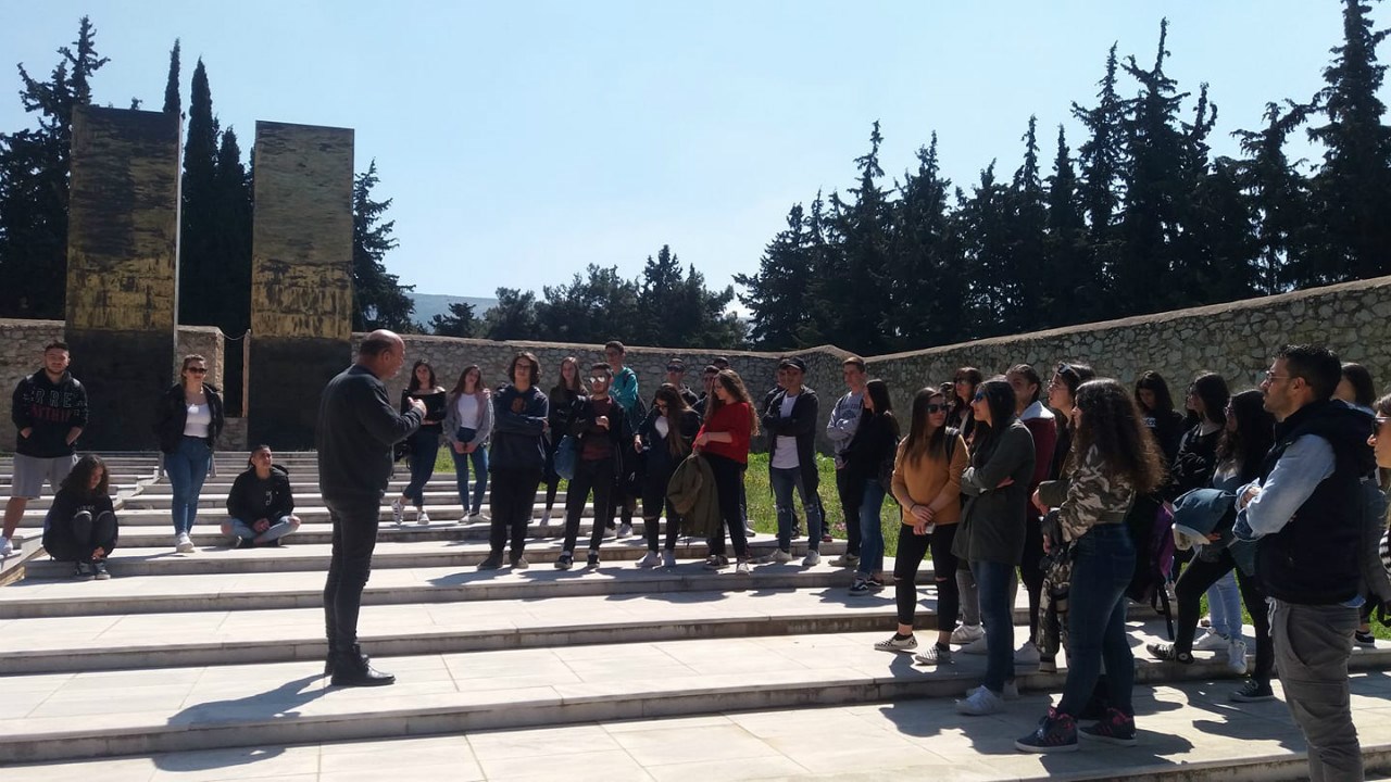 ΑΠΟ ΤΗΝ ΕΠΙΣΚΕΨΗ ΤΟΥ ΛΥΚΕΙΟΥ ΑΠΟΣΤΟΛΟΥ ΒΑΡΝΑΒΑ ΛΕΥΚΩΣΙΑΣ